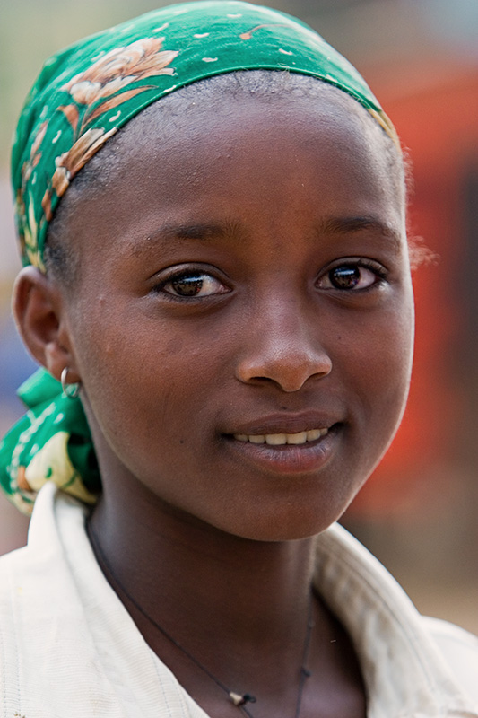 66   Girl from Dizi tribe